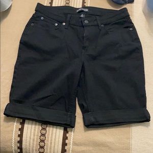 New without tags Bermuda